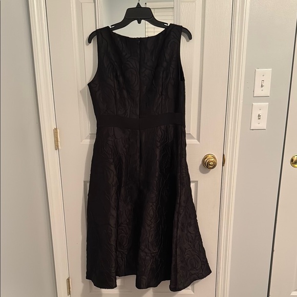 MOTF Black Sleeveless A-Line Midi Dress - Picture 3 of 3